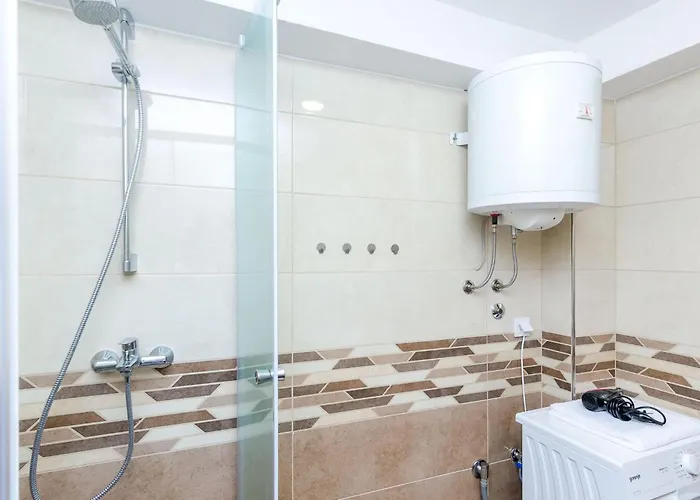 Paula - One Bedroom With Shared Terrace דירה דוברובניק