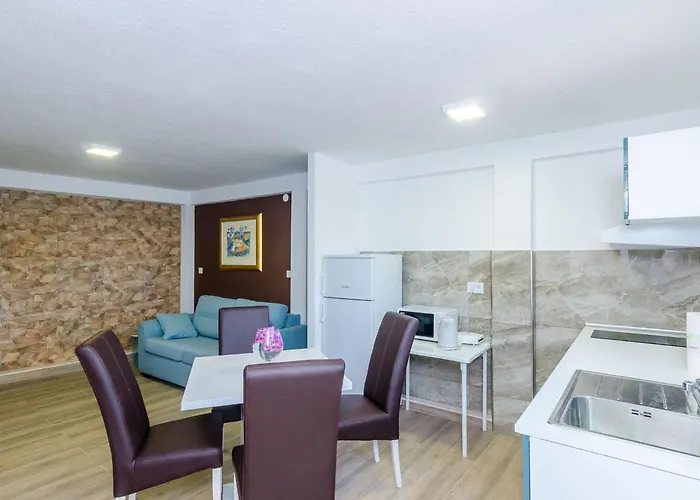 Paula - One Bedroom With Shared Terrace 公寓 *