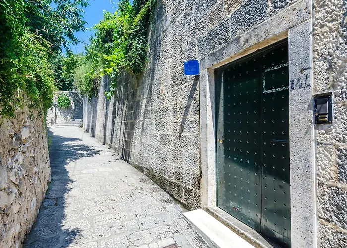 Paula - One Bedroom With Shared Terrace 杜布罗夫尼克