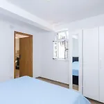 דירה Paula - One Bedroom With Shared Terrace